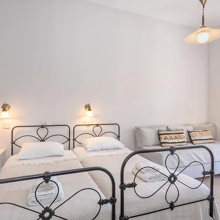 Guest house Eva 4*