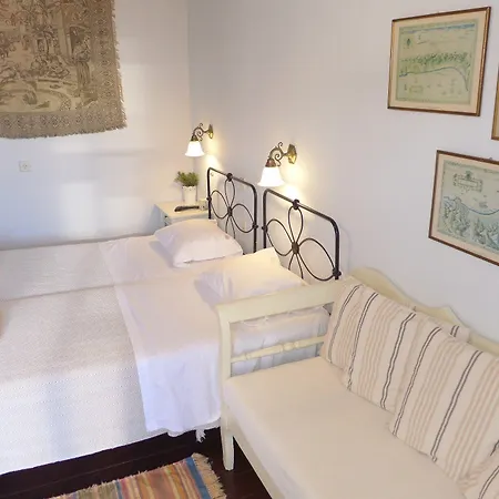 πανσιόν εύα 4* Χανιά