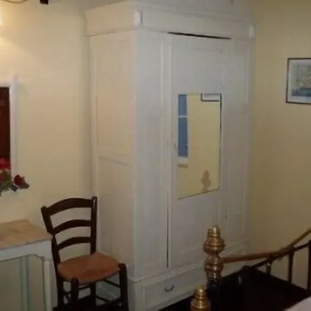 πανσιόν εύα Πανσιόν