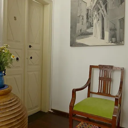 Guest house Eva 2*