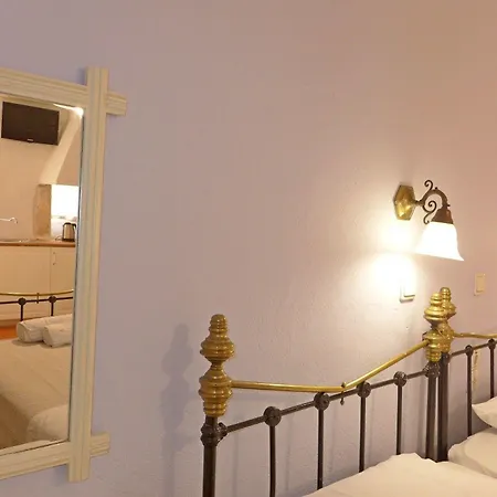 Eva Guest house
