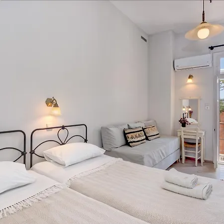 ゲストハウス Eva